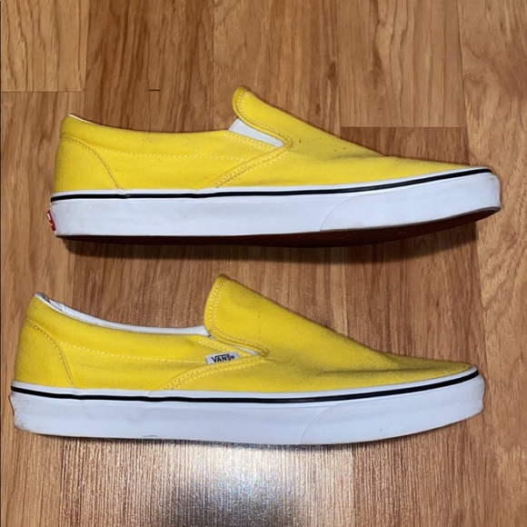 mens yellow vans